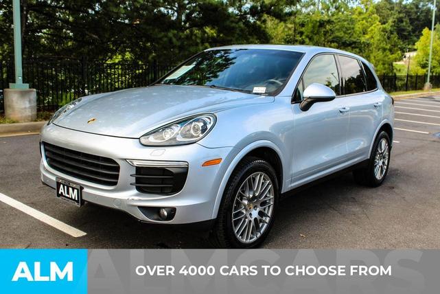 Photo of 2017 Rhodium Silver Porsche Cayenne