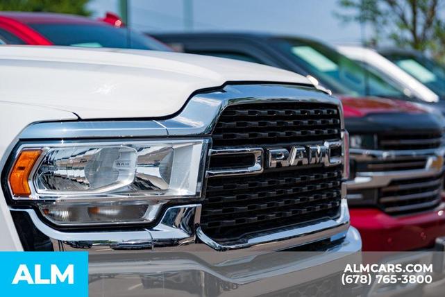 Photo of 2024 Onyx Black GMC Sierra 3500