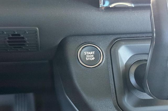 Photo of 2025 Santorini Black Land Rover Defender