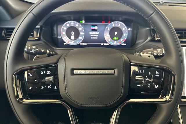 Photo of 2026 Batumi Gold Land Rover Range Rover Velar