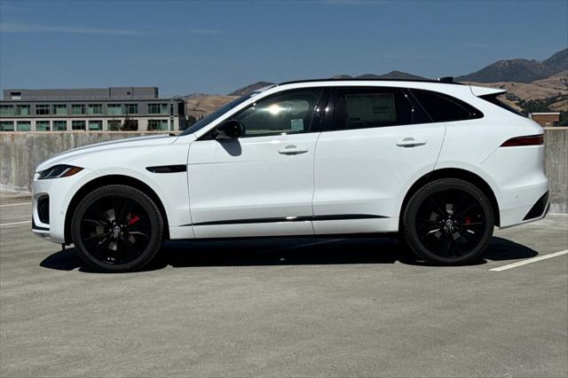 Photo of 2026 Fuji White Jaguar F-PACE