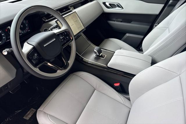Photo of 2026 Varesine Blue Land Rover Range Rover Velar