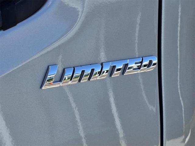 Photo of 2017 Silver Sky Metallic Toyota Tacoma
