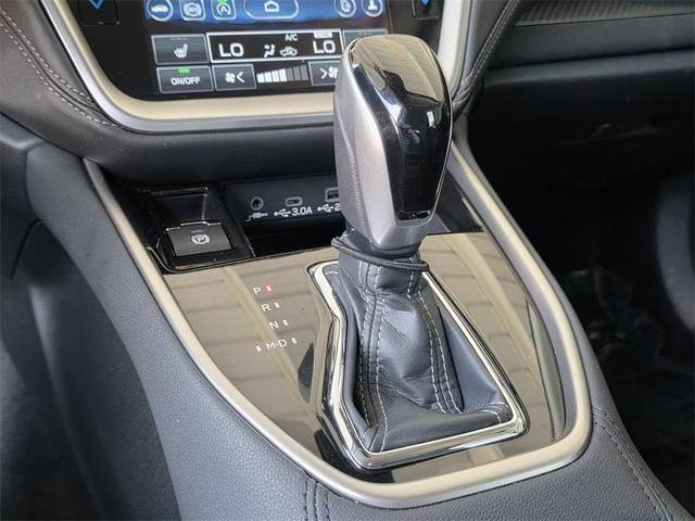 Photo of 2024 Crystal White Pearl Subaru Outback