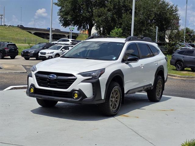Photo of 2024 Crystal White Pearl Subaru Outback