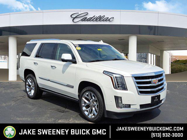 Photo of 2020 Crystal White Tricoat Cadillac Escalade