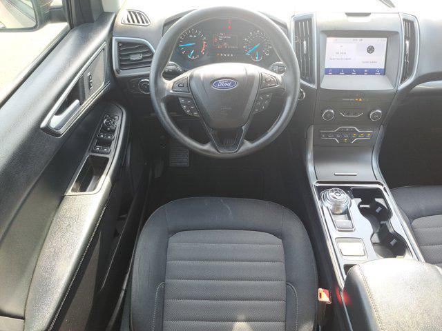 Photo of 2020 Desert Gold Metallic Ford Edge