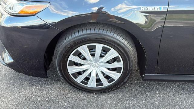 Photo of 2020 Midnight Black Metallic Toyota Camry