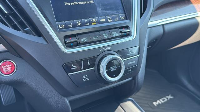 Photo of 2020 Majestic Black Pearl Acura MDX