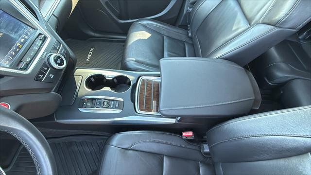 Photo of 2020 Majestic Black Pearl Acura MDX