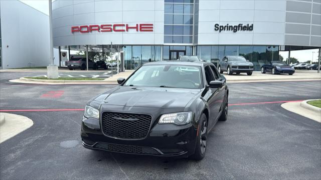 2023 Chrysler 300