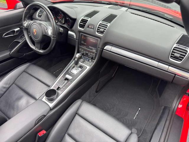 Photo of 2014 Guards Red Porsche Boxster