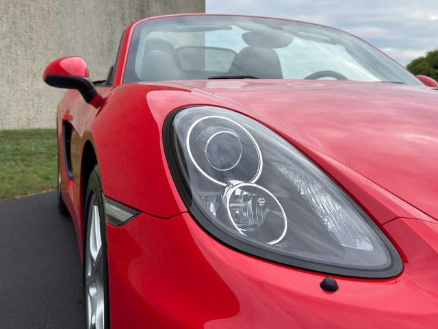 Photo of 2014 Guards Red Porsche Boxster