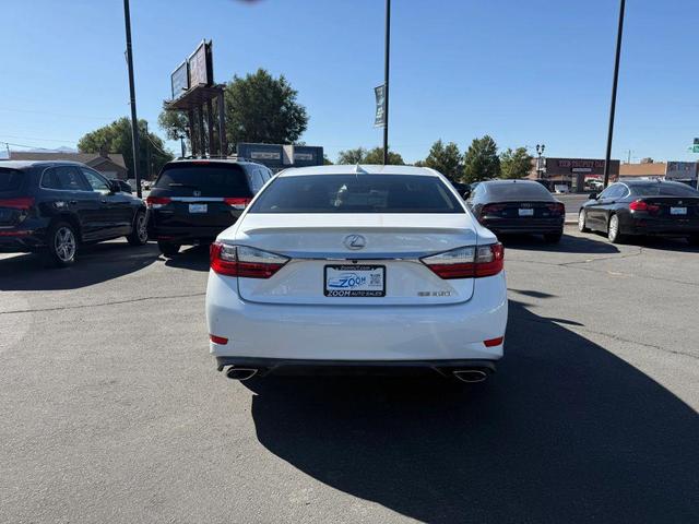 Photo of 2016 Eminent White Pearl Lexus ES 350