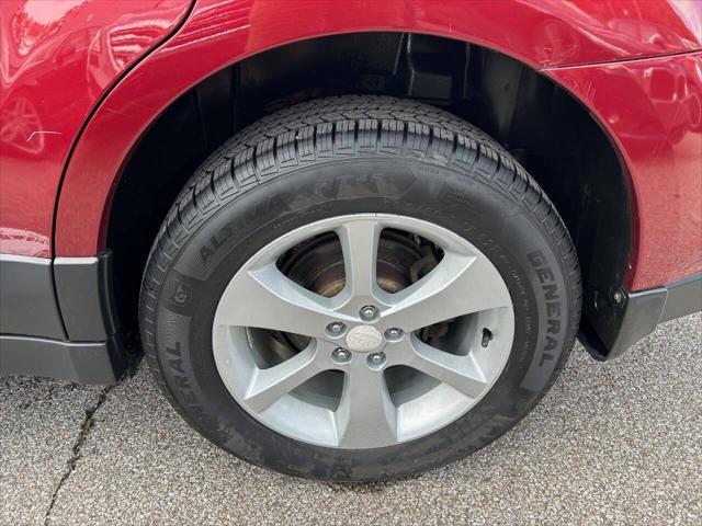 Photo of 2014 Burgundy Subaru Outback