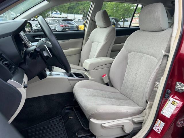 Photo of 2014 Burgundy Subaru Outback