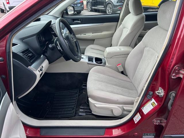 Photo of 2014 Burgundy Subaru Outback
