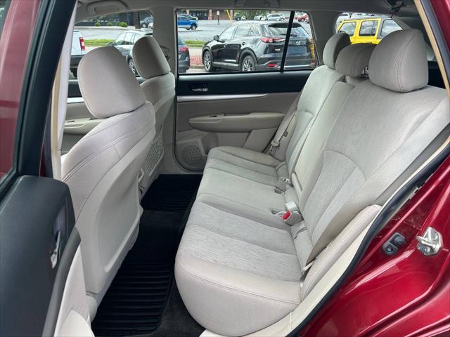 Photo of 2014 Burgundy Subaru Outback