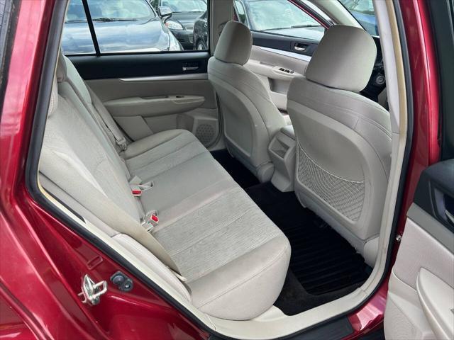 Photo of 2014 Burgundy Subaru Outback