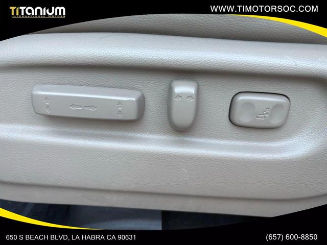 Photo of 2019 White Honda Ridgeline