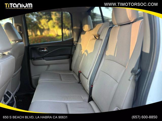 Photo of 2019 White Honda Ridgeline