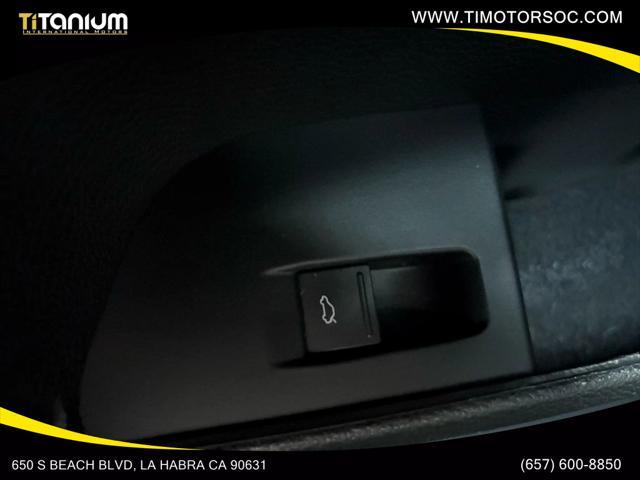 Photo of 2013  Volkswagen Jetta SportWagen