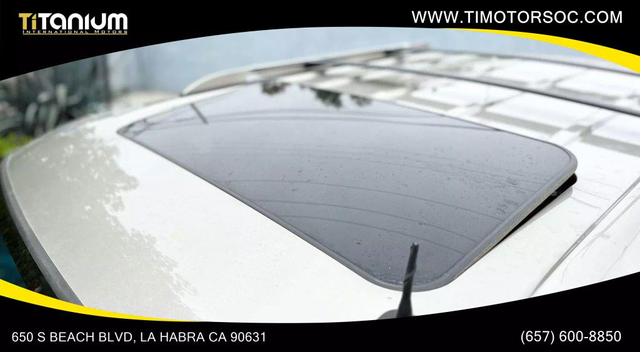 Photo of 2002 Silver Sand Cadillac Escalade EXT
