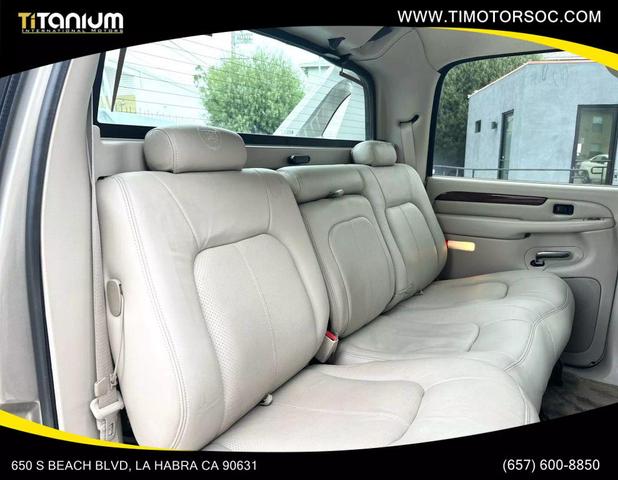 Photo of 2002 Silver Sand Cadillac Escalade EXT