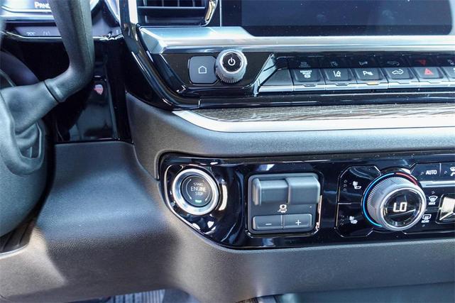 Photo of 2025 Black Chevrolet Silverado 2500