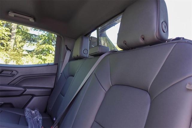 Photo of 2025 Summit White Chevrolet Colorado