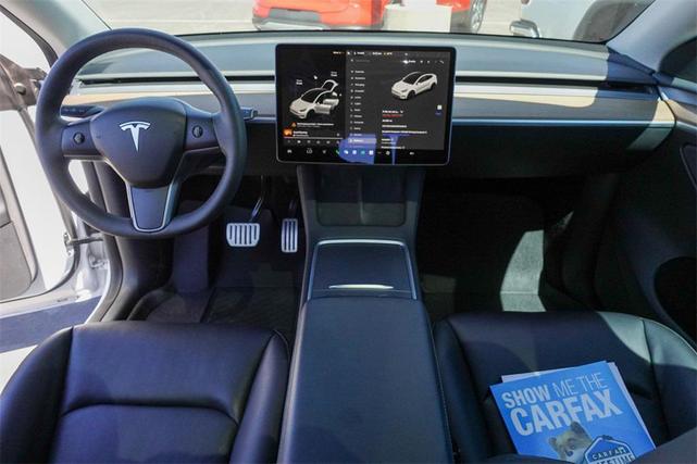 Photo of 2022 Pearl White Multi-Coat Tesla Model Y