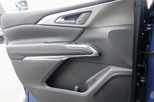 Photo of 2026 Lakeshore Blue Metallic Chevrolet Traverse