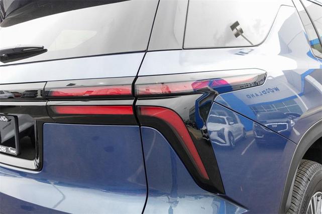 Photo of 2026 Lakeshore Blue Metallic Chevrolet Traverse