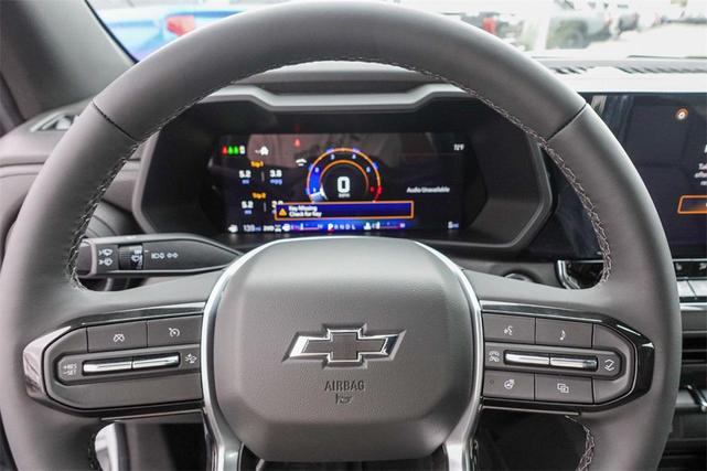 Photo of 2026 Summit White Chevrolet Colorado