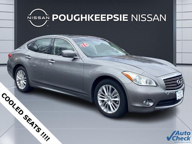 2012 Infiniti M56X