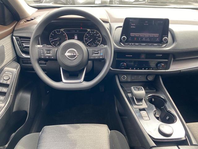 Photo of 2023 Gun Metallic Nissan Rogue