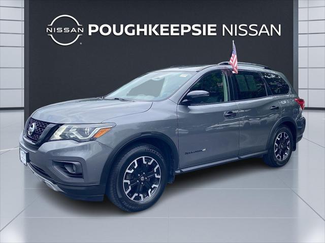 Photo of 2020 Gun Metallic Nissan Pathfinder