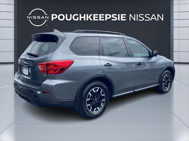Photo of 2020 Gun Metallic Nissan Pathfinder