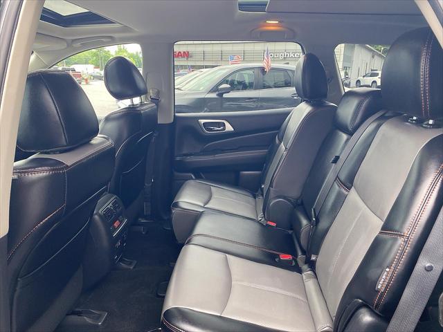 Photo of 2020 Gun Metallic Nissan Pathfinder