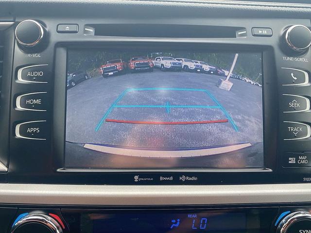 Photo of 2019 Midnight Black Metallic Toyota Highlander