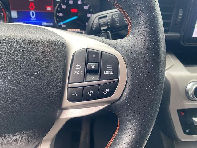 Photo of 2023 Forged Green Metallic Ford Explorer