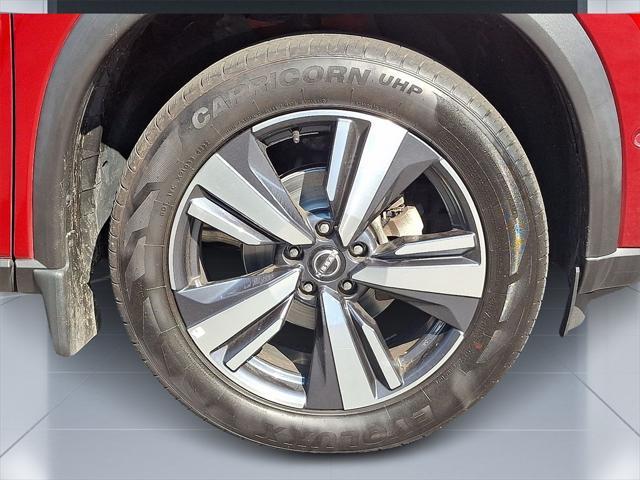 Photo of 2022 Scarlet Ember Tintcoat Nissan Rogue