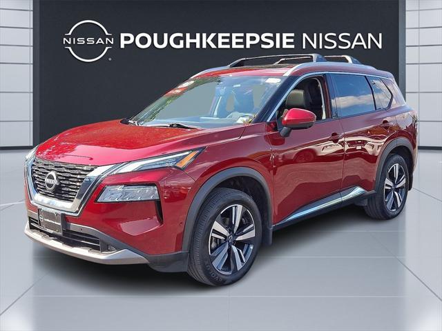 Photo of 2022 Scarlet Ember Tintcoat Nissan Rogue