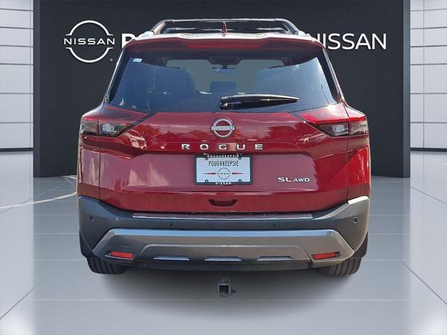 Photo of 2022 Scarlet Ember Tintcoat Nissan Rogue