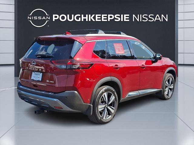 Photo of 2022 Scarlet Ember Tintcoat Nissan Rogue