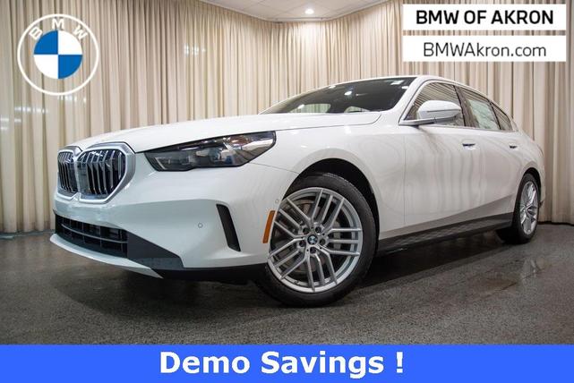 2025 BMW 530
