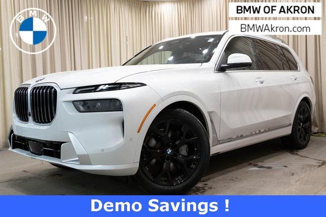 2025 BMW X7
