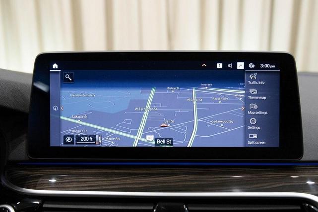Photo of 2022 Jet Black BMW 530