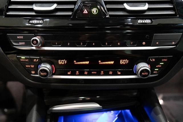 Photo of 2022 Jet Black BMW 530