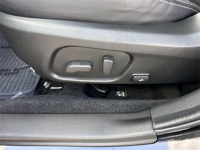 Photo of 2018 Crystal Black Silica Subaru Forester